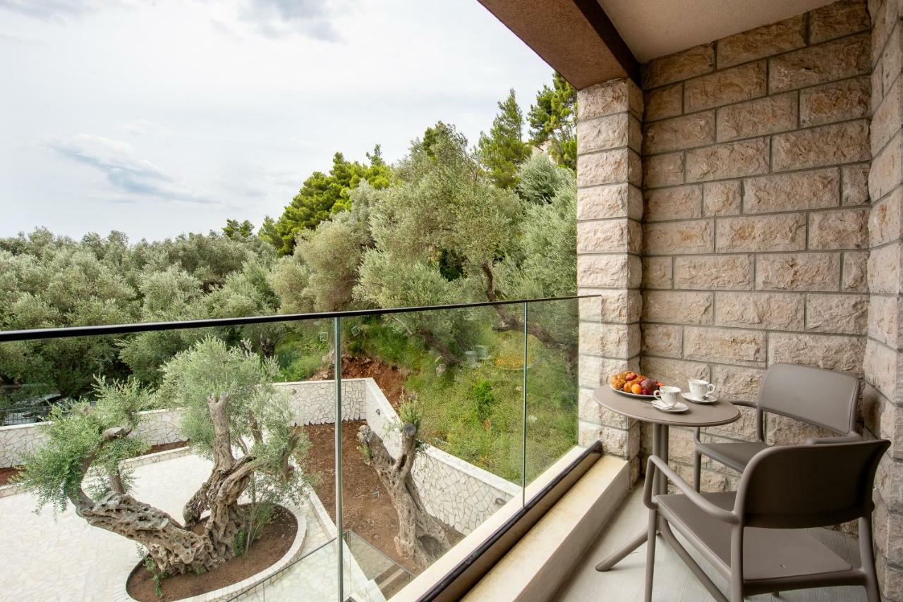 Adria Lux Apartmens 2 Sveti Stefan Exterior photo