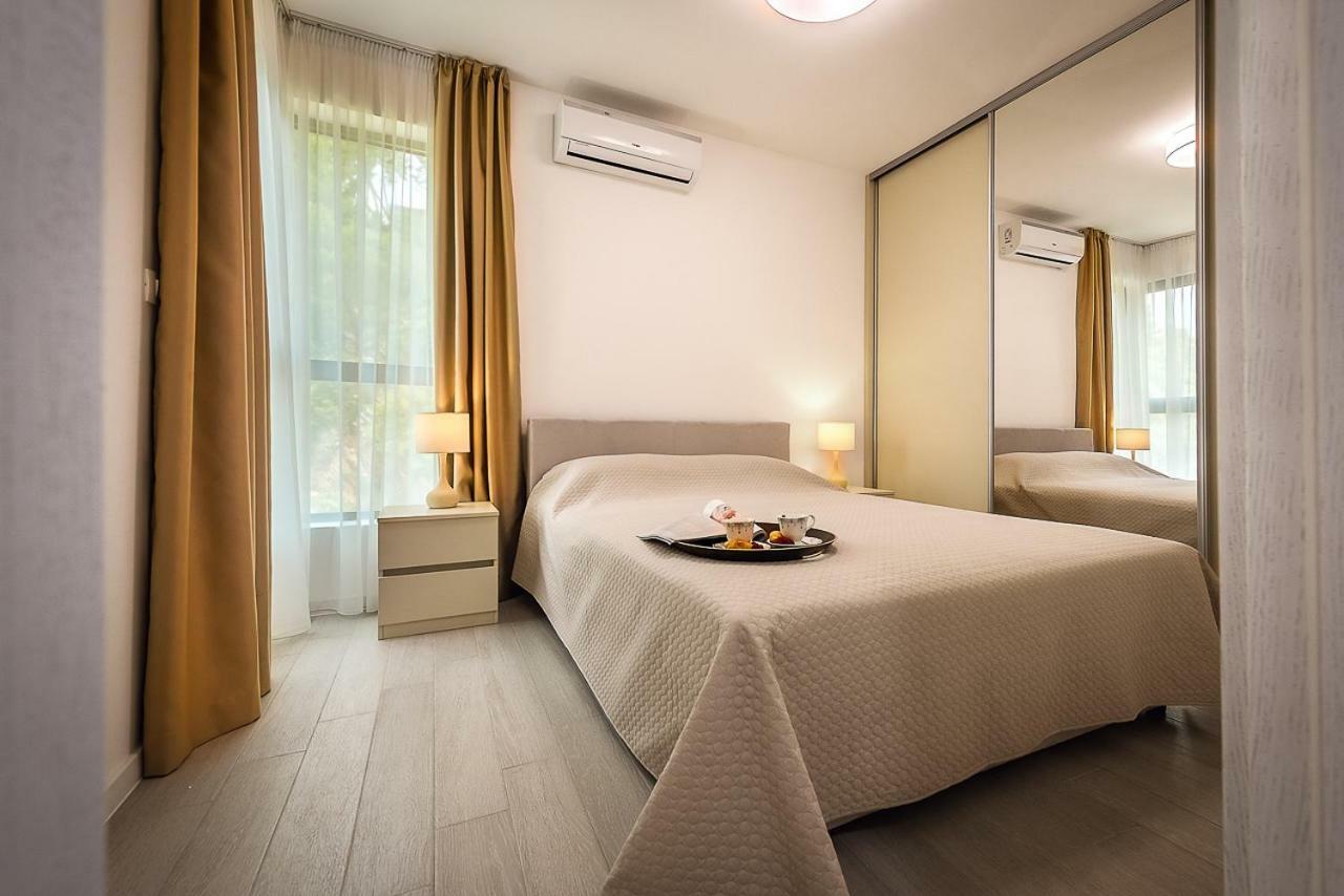 Adria Lux Apartmens 2 Sveti Stefan Exterior photo